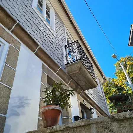 Douro Bay House