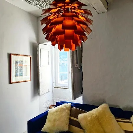 Douro Bay House *